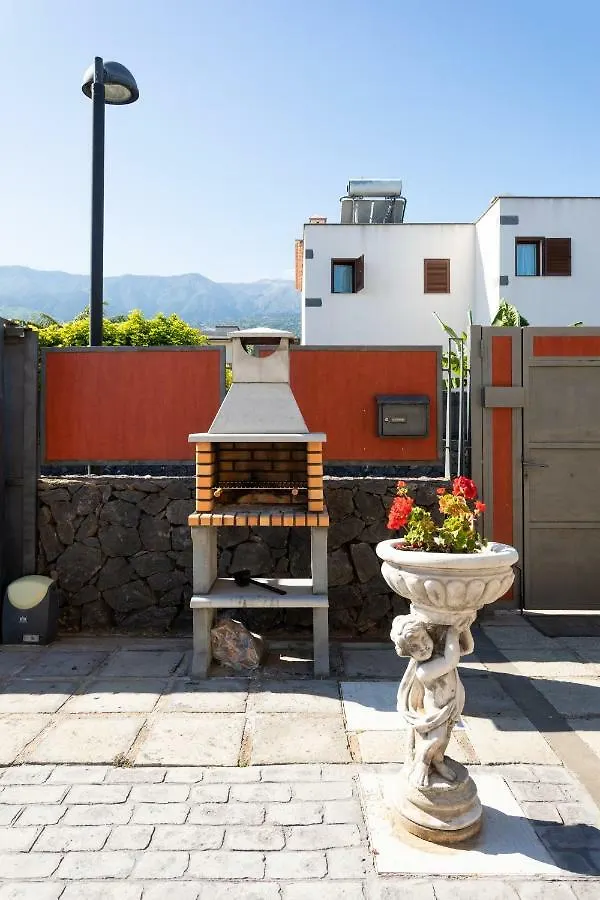 Dorina - Vivienda Vacacional Con Piscina Privada La Orotava Spain